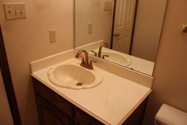 318 Creekview Circle, Crandall, TX 75114