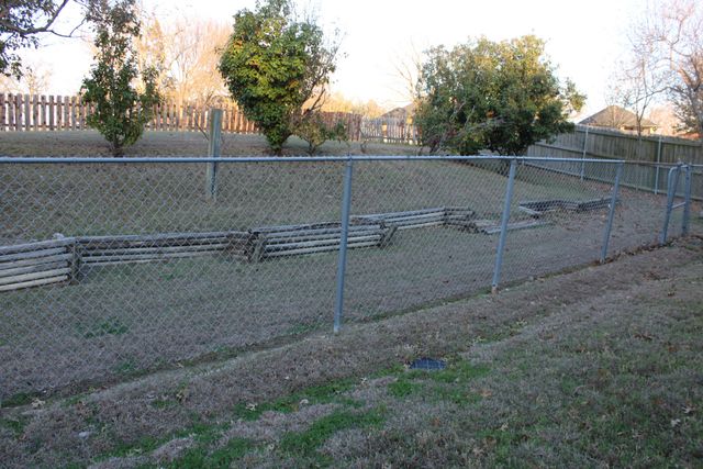 318 Creekview Circle, Crandall, TX 75114