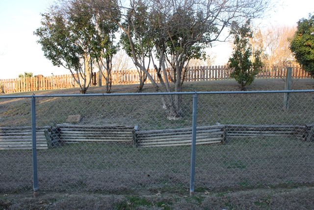 318 Creekview Circle, Crandall, TX 75114