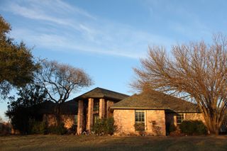 318 Creekview Circle, Crandall, TX 75114