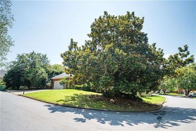 105 Celia Court, Alpharetta, GA 30022