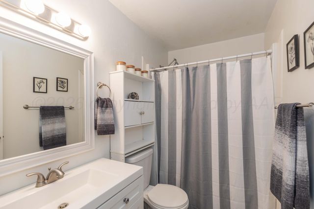 707 Montana Street, Borger, TX 79007