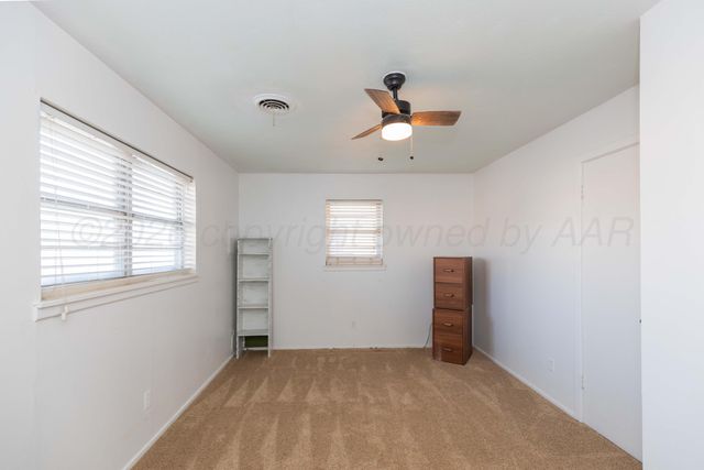 707 Montana Street, Borger, TX 79007