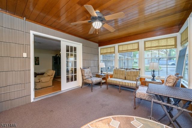 1 Ash Ln, Parsippany-troy Hills Twp., NJ 07034