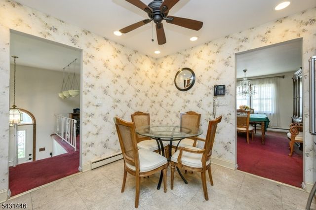 1 Ash Ln, Parsippany-troy Hills Twp., NJ 07034
