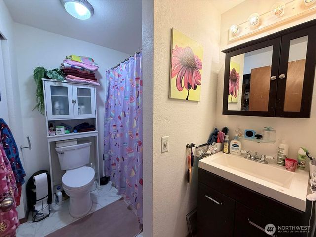 101 Edgewood Avenue, Elma, WA 98541