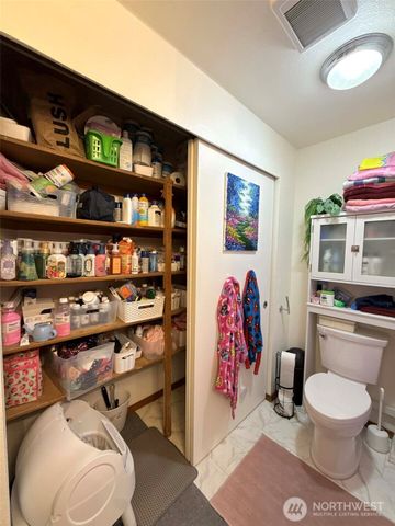 101 Edgewood Avenue, Elma, WA 98541