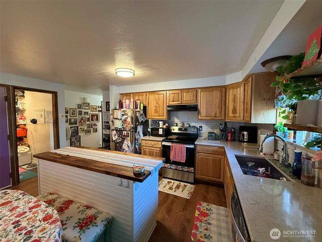 101 Edgewood Avenue, Elma, WA 98541