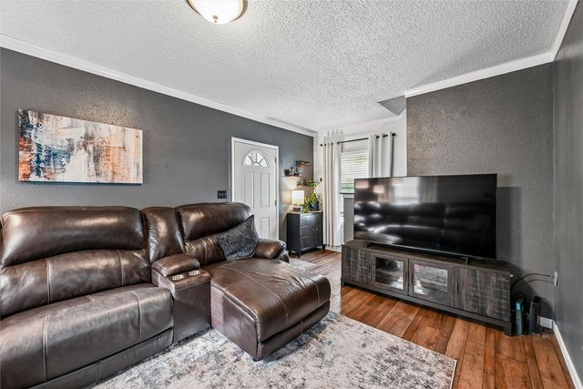 921 H Avenue NW, Cedar Rapids, IA 52405
