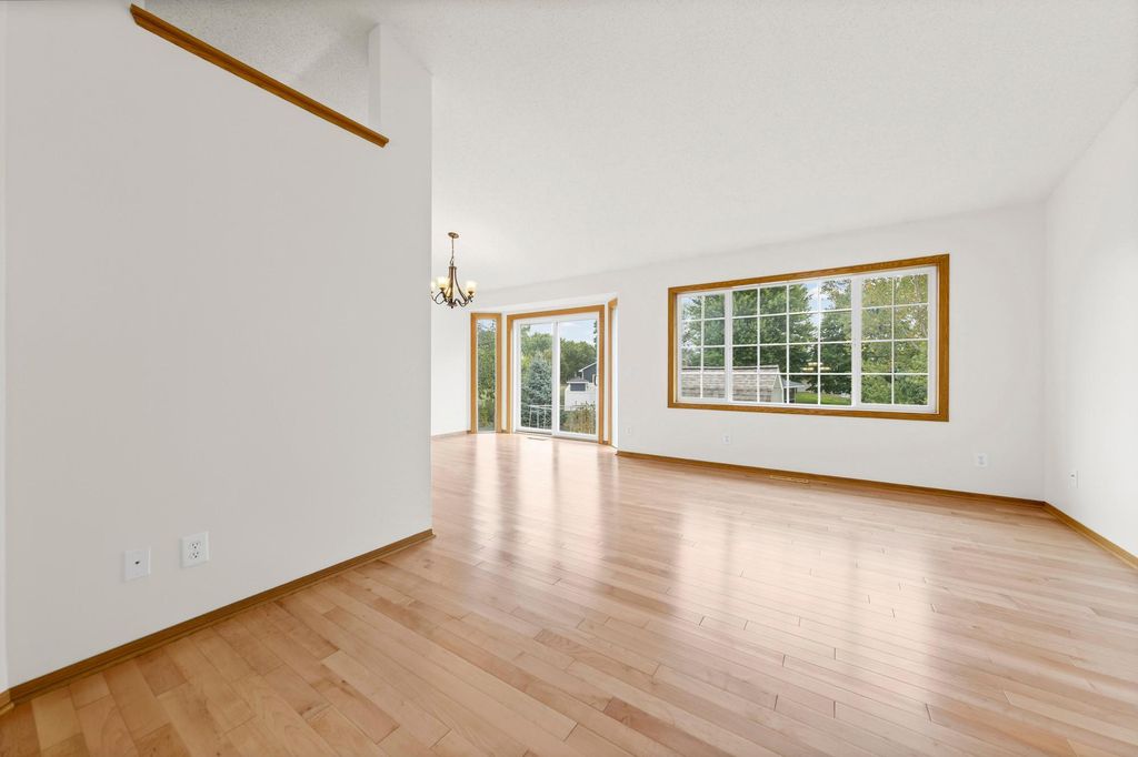 9024 Nevada Avenue N, Brooklyn Park, MN 55445 — photo 2
