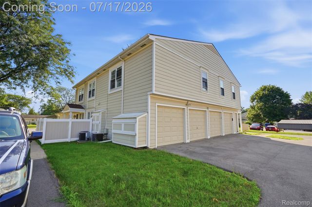 22886 Talford Street, Novi, MI 48375