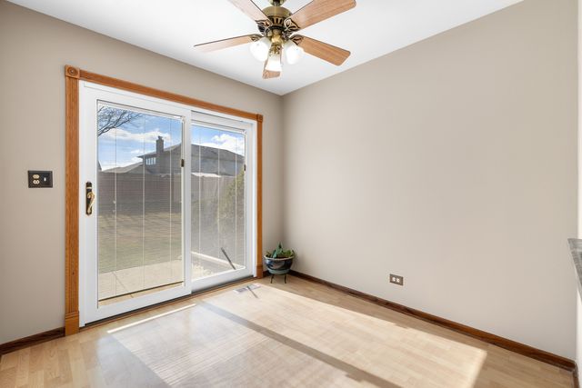 7811 Bristol Park Drive, Tinley Park, IL 60477
