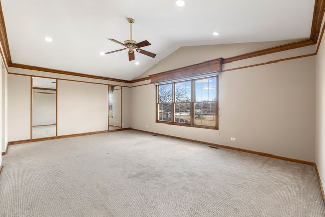 7811 Bristol Park Drive, Tinley Park, IL 60477