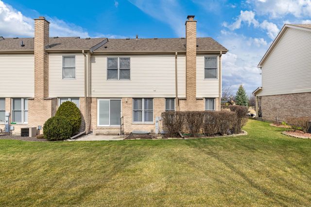 7811 Bristol Park Drive, Tinley Park, IL 60477