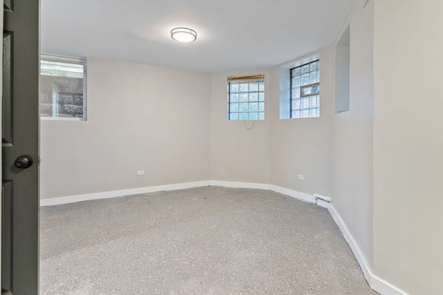 6731 S May Street, Chicago, IL 60621