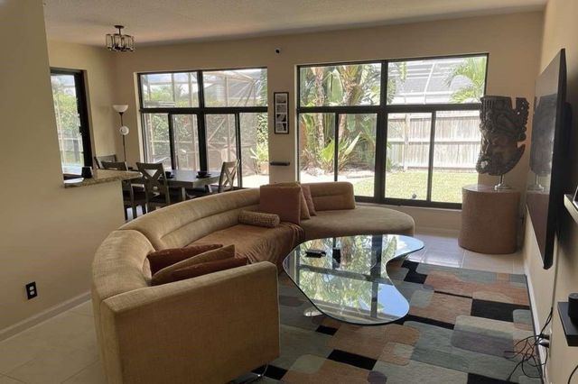 1747 The 12th Fairway, Wellington, FL 33414