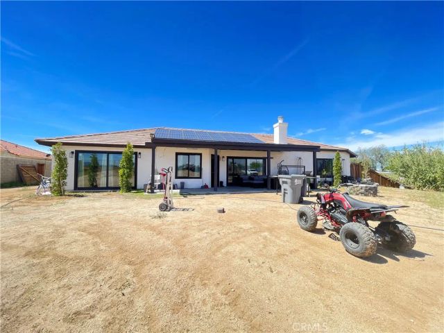 11375 4th, Hesperia, CA 92345
