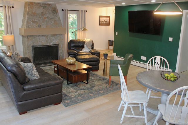 360 Fountain Street APT 5, New Haven, CT 06515