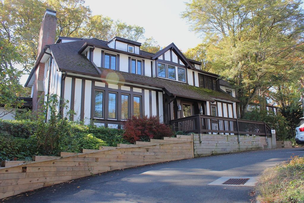 360 Fountain Street APT 5, New Haven, CT 06515