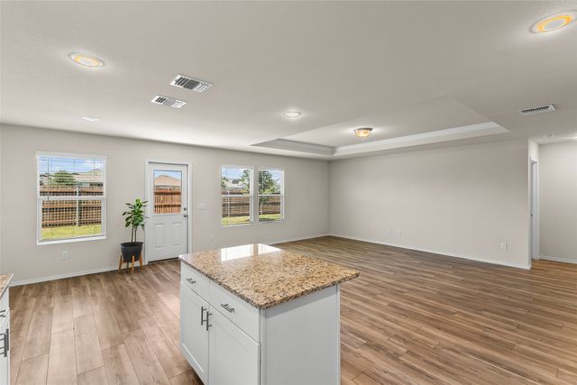 4652 Benham Drive, Fort Worth, TX 76036