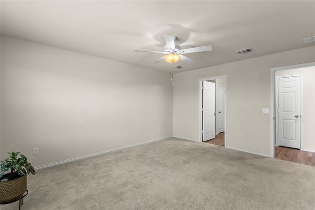 4652 Benham Drive, Fort Worth, TX 76036