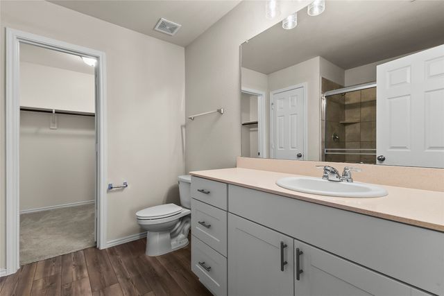 4652 Benham Drive, Fort Worth, TX 76036