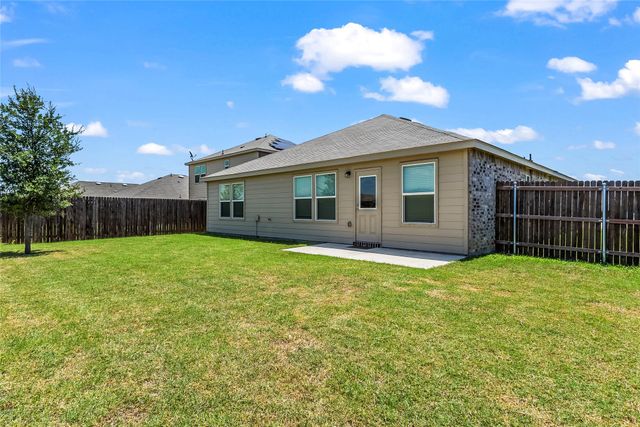 4652 Benham Drive, Fort Worth, TX 76036