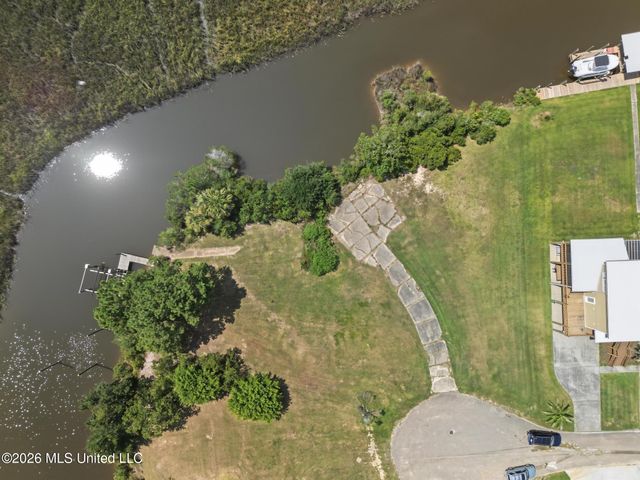 0 Puunani Place, Diamondhead, MS 39525