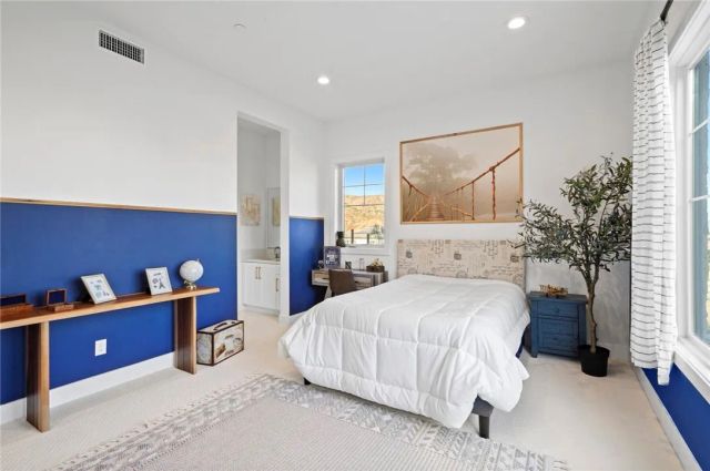 20133 Galway Ln, Porter Ranch, CA 91326