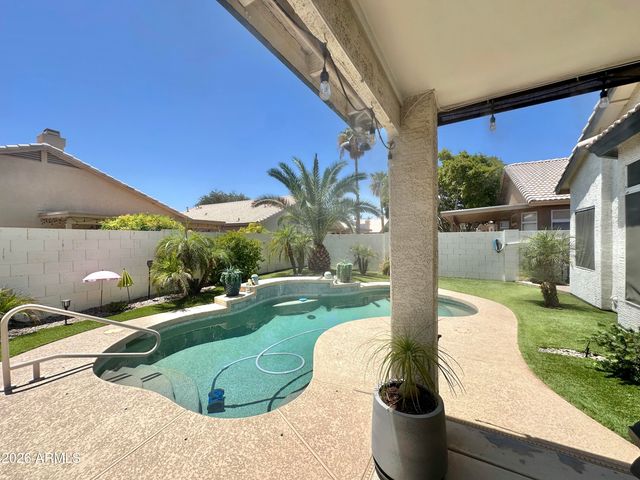 13829 W WINDSOR Avenue, Goodyear, AZ 85395