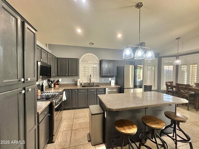 13829 W WINDSOR Avenue, Goodyear, AZ 85395
