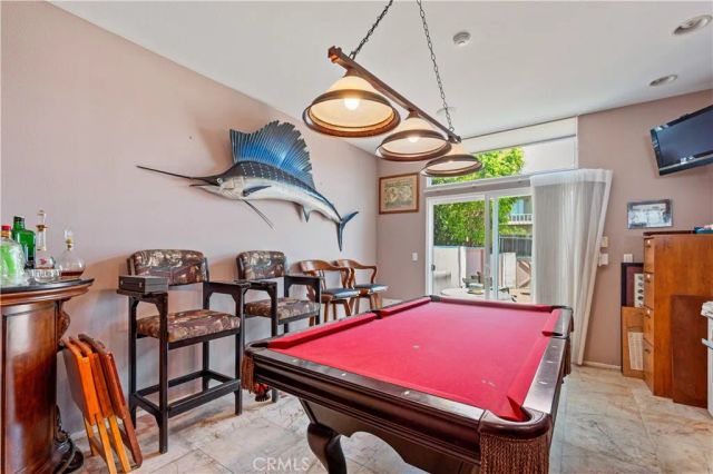 867 Aubrey Court 1, Hermosa Beach, CA 90254