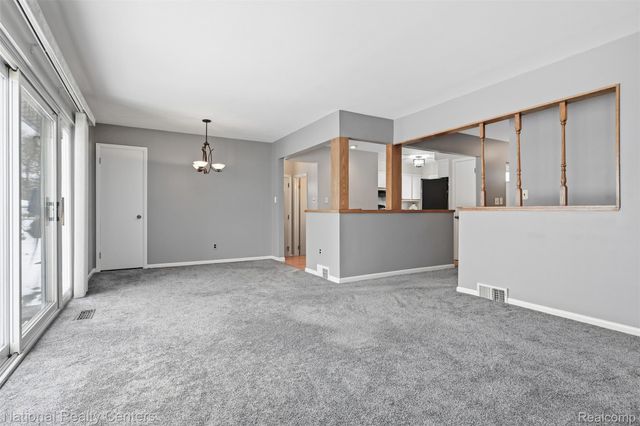 19978 Maplewood Street, Livonia, MI 48152