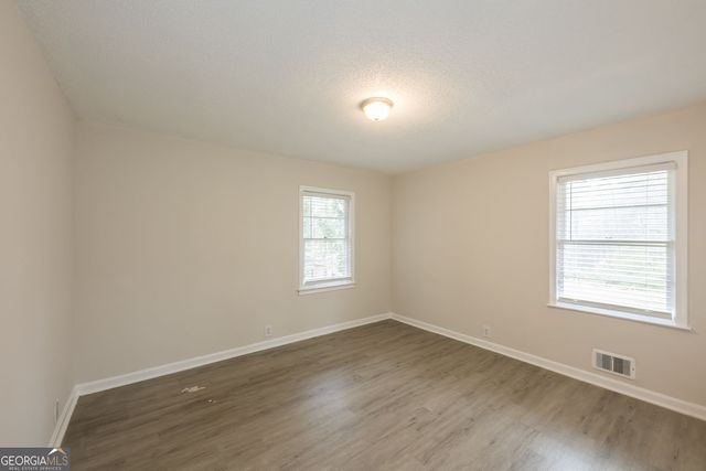 2058 River Road, Ellenwood, GA 30294