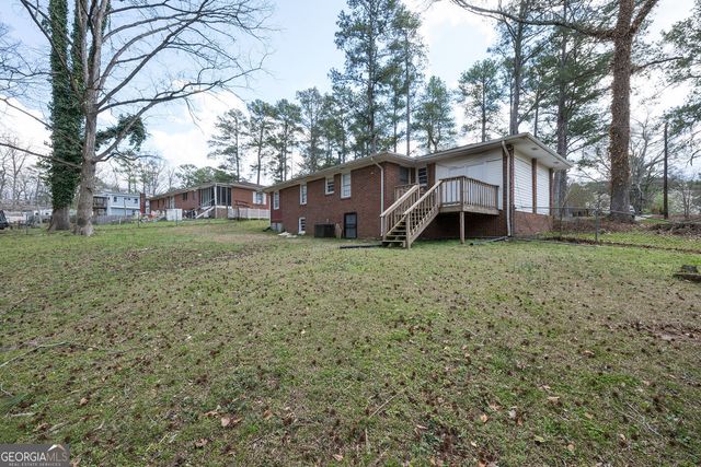 2058 River Road, Ellenwood, GA 30294