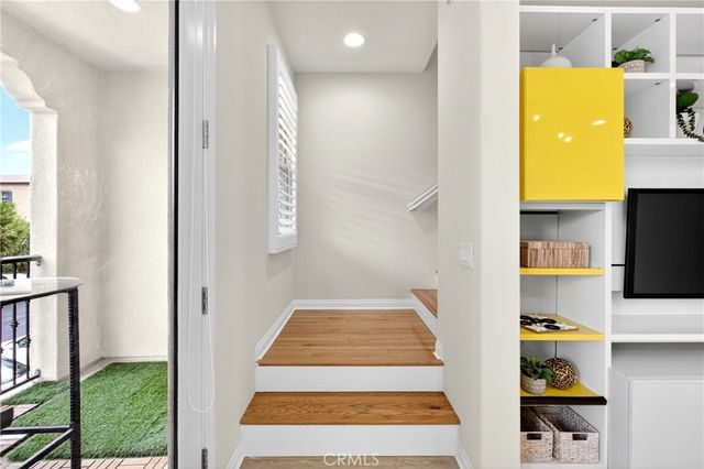 156 Capricorn, Irvine, CA 92618