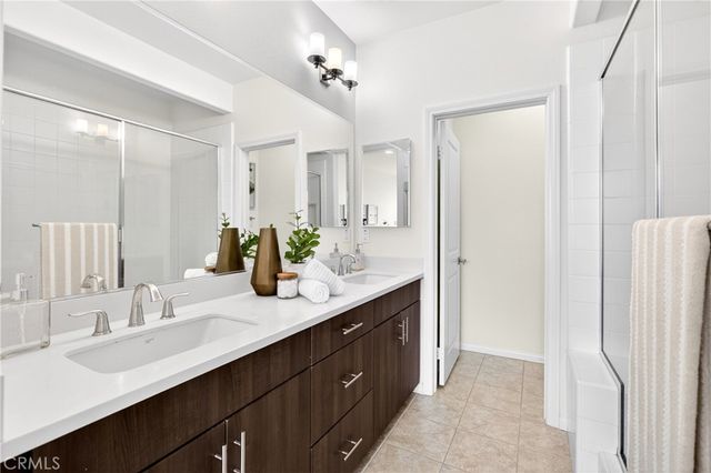 156 Capricorn, Irvine, CA 92618