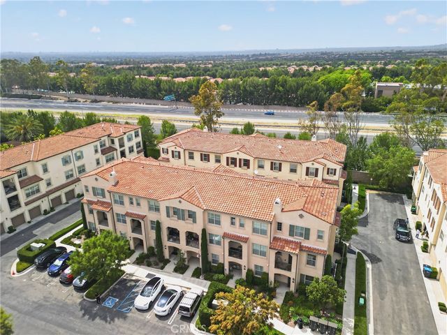 156 Capricorn, Irvine, CA 92618