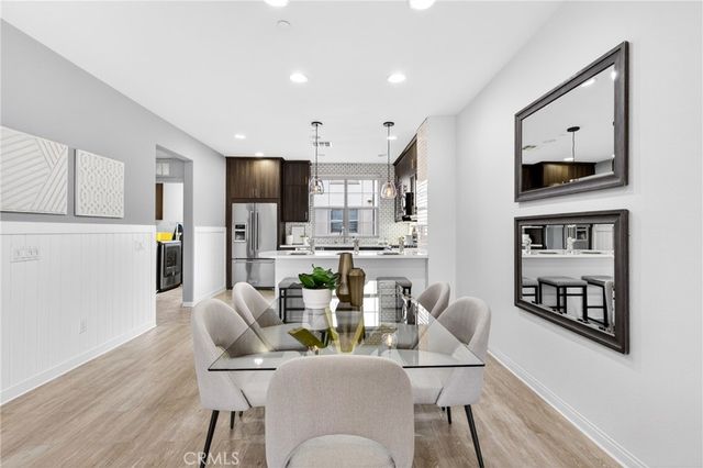 156 Capricorn, Irvine, CA 92618
