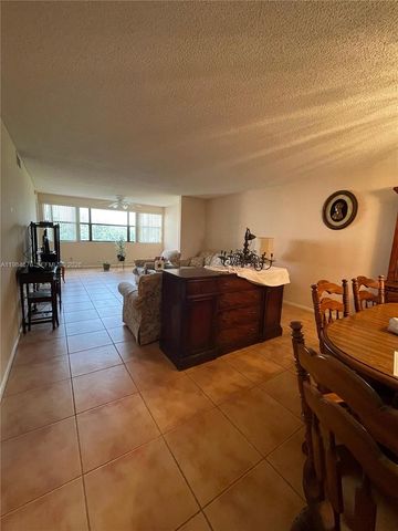 2606 NW 104th Avenue 301, Sunrise, FL 33322