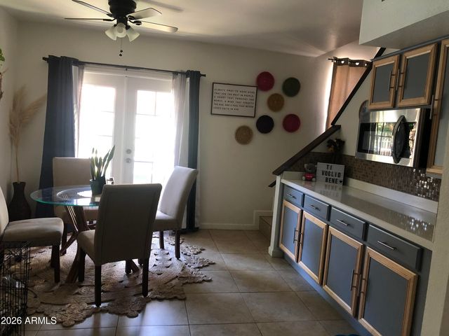 1446 E GROVERS Avenue 9, Phoenix, AZ 85022