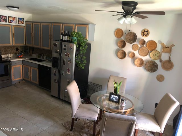 1446 E GROVERS Avenue 9, Phoenix, AZ 85022