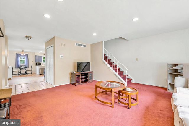 704 KEELY ST, Philadelphia, PA 19128