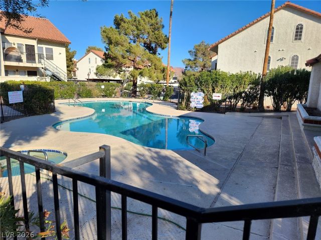 3923 GOGO Way 111, Las Vegas, NV 89103