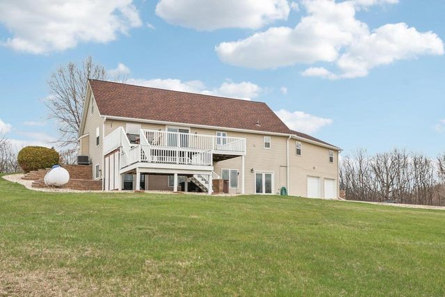 N7978 County Road CC, Belleville, WI 53508