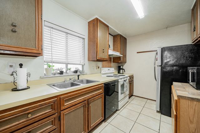 401 Starling Drive, Mesquite, TX 75149