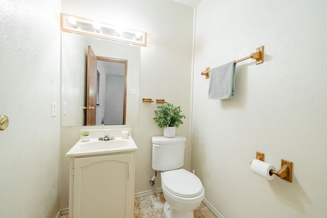 401 Starling Drive, Mesquite, TX 75149