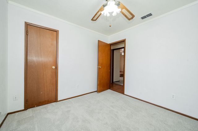 401 Starling Drive, Mesquite, TX 75149