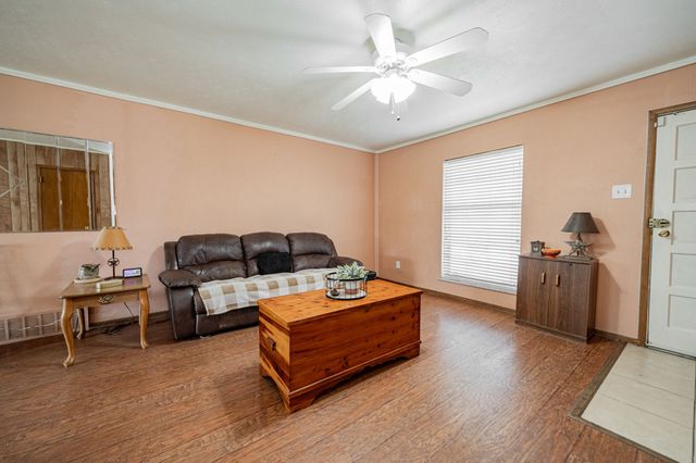 401 Starling Drive, Mesquite, TX 75149