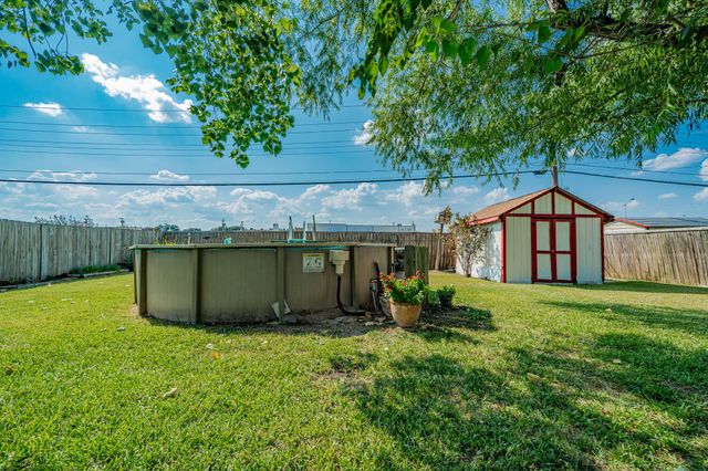 401 Starling Drive, Mesquite, TX 75149